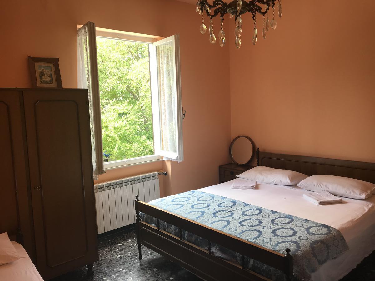 Albergo Delfino San Pietro d'Olba Exteriör bild