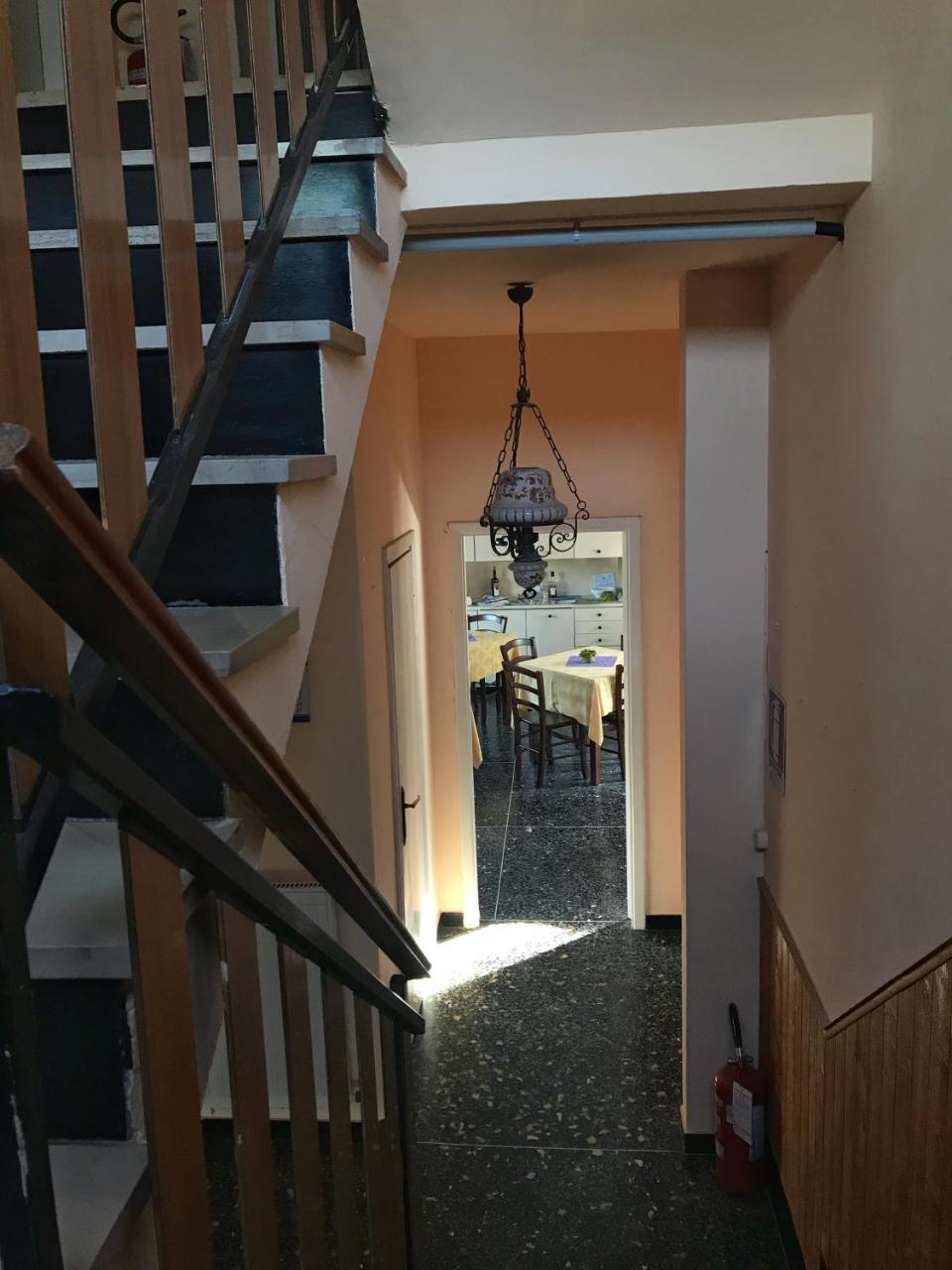 Albergo Delfino San Pietro d'Olba Exteriör bild